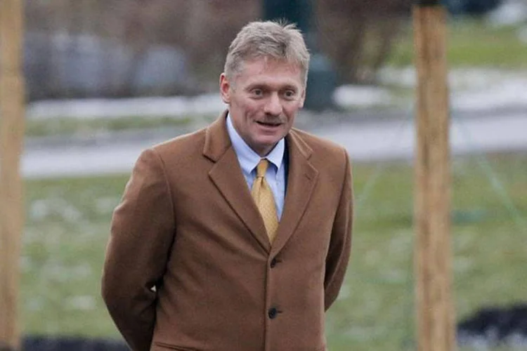 
	Porta-voz do Kremlin, Dmitry Peskov: &quot;no tocante a estas levas (de e-mails), essa dor de cabe&ccedil;a n&atilde;o &eacute; nossa&quot;
 (REUTERS/Maxim Shemetov)