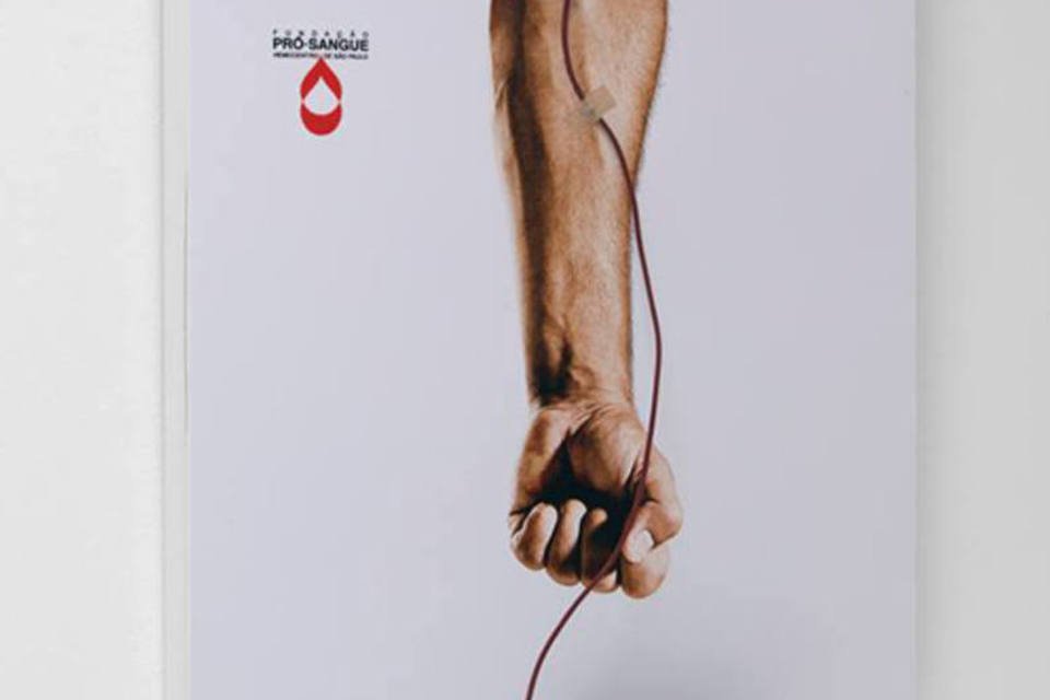 Fundação espalha "Carregadores de Sangue" por São Paulo