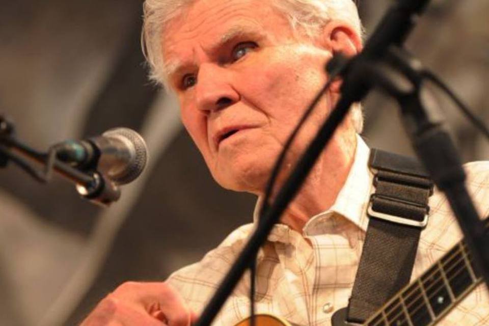 Morre aos 89 anos o guitarrista Doc Watson, pioneiro do folk