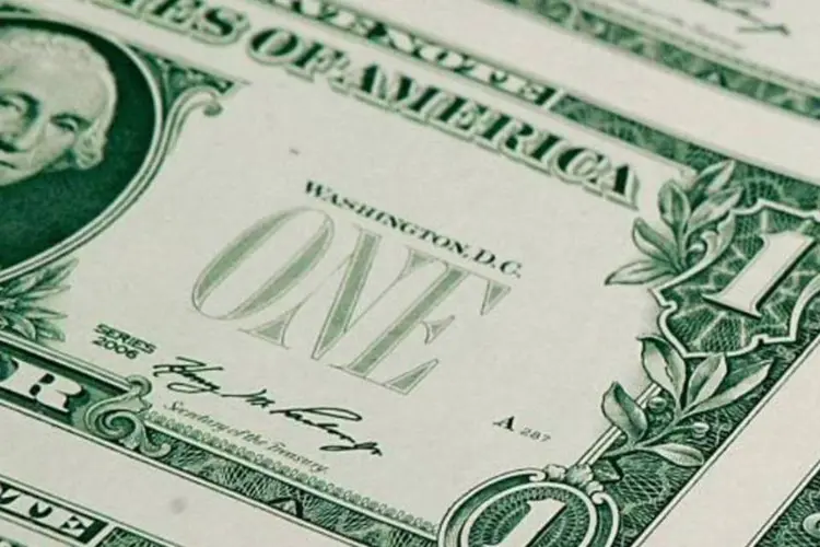 Dolares dos Estados Unidos: nessas últimas cinco sessões, a divisa norte-americana já subiu 2,21 por cento (Mark Wilson/Getty images)