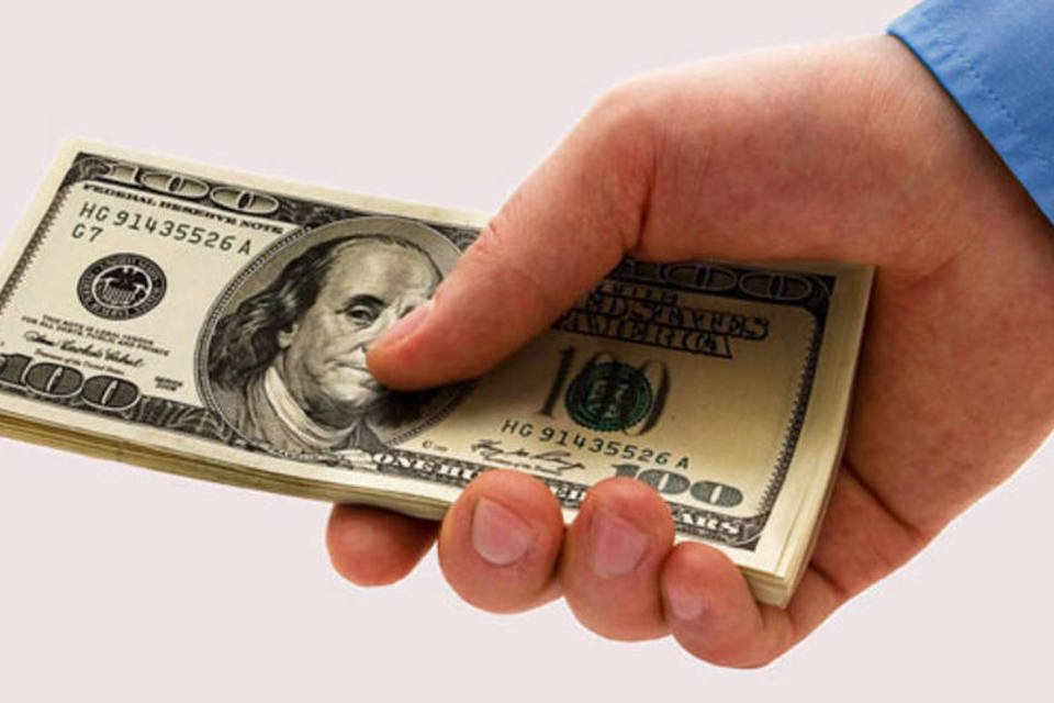 Money: neste modelo, quem dá dinheiro tem chance de retorno financeiro  (Dreamstime.com)