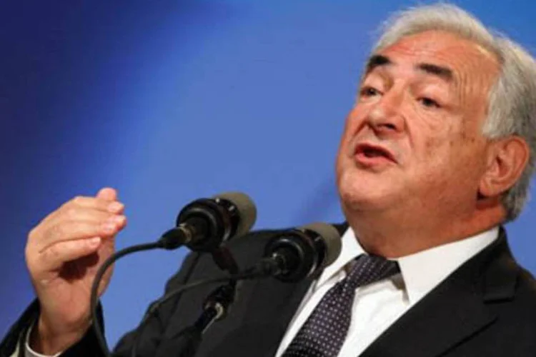 Diretor-gerente do FMI, Dominique Strauss-Kahn, disse que fundo climático financiará projetos com baixa emissão de gases poluentes (.)