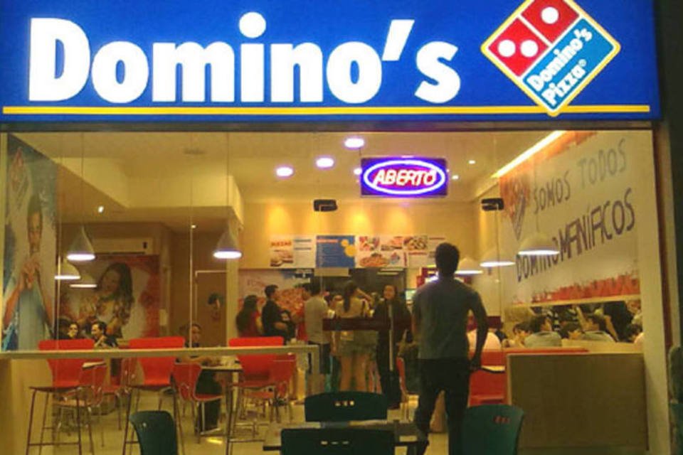 Domino’s inaugura modelo express em loja de rua