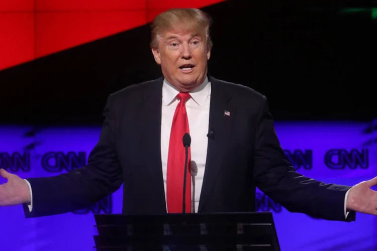 
	Trump: candidato indicou que est&aacute; aberto a avaliar a situa&ccedil;&atilde;o daqueles que n&atilde;o cometeram crimes, al&eacute;m das faltas imigrat&oacute;rias, para que obtenham alguma esp&eacute;cie de status legal
 (Carlo Allegri / Reuters)