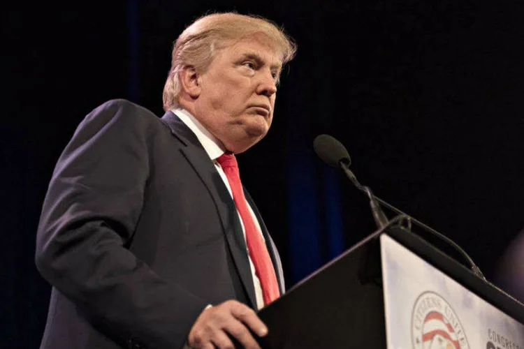 
	Trump det&eacute;m empresas que contrataram 1.100 funcion&aacute;rios estrangeiros com visto tempor&aacute;rio desde 2000
 (Daniel Acker/Bloomberg)