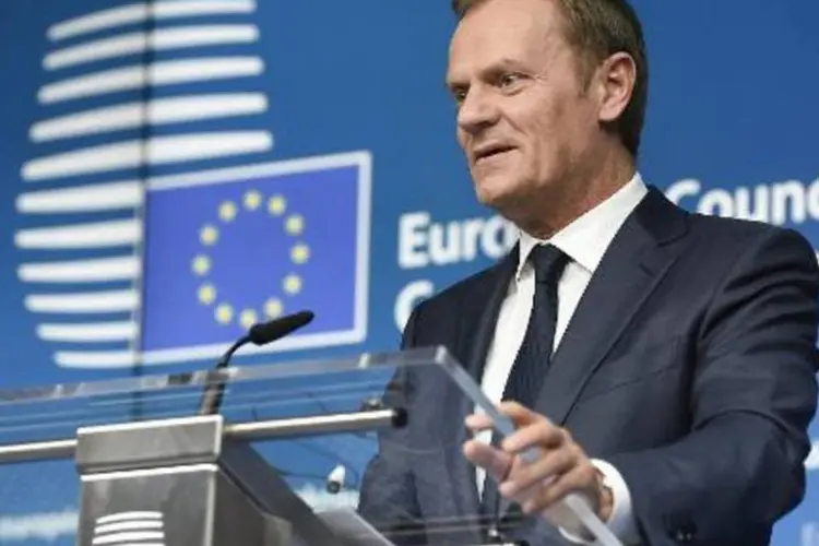
	O presidente do Conselho Europeu, Donald Tusk: l&iacute;deres da UE adotaram nesta quinta-feira uma s&eacute;rie de medidas de a&ccedil;&atilde;o, durante uma reuni&atilde;o extraordin&aacute;ria em Bruxelas
 (John Thys/AFP)