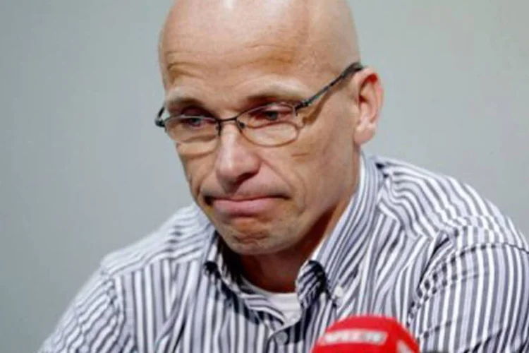 
	O ex-ciclista noruegu&ecirc;s Steffen Kjaergaard confirma o uso de doping em 23 de outubro durante uma entrevista em Oslo: &quot;tudo era organizado pela equipe&quot;, disse
 (Erlend Aas/AFP)