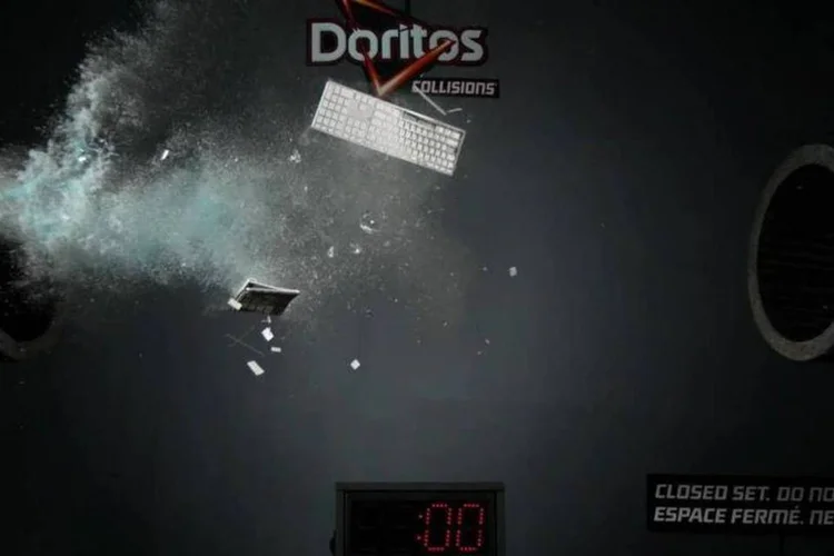 A ação digital da Doritos aconteceu no Twitter através de uma transmissão via Periscope (Reprodução/Twitter)