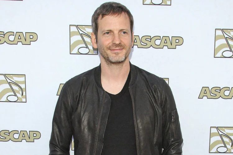 
	Dr. Luke: Kesha acusa o produtor de obrig&aacute;-la a usar grandes quantidades de drogas para fragiliz&aacute;-la e, ent&atilde;o, abusar dela
 (Paul A. Hebert/Getty Images)