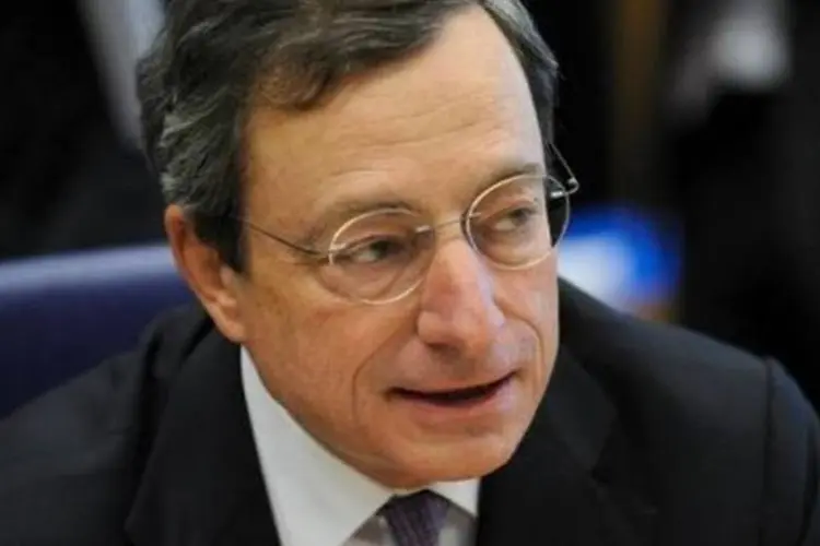 Mario Draghi, presidente do BCE, em 8 de outubro antes de reunião do Eurogrupo em Luxemburgo (John Thys/AFP)