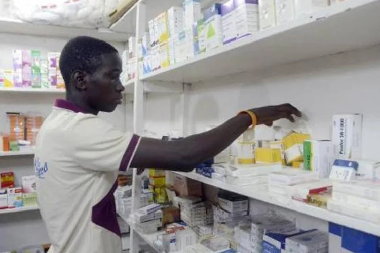 
	Surto de ebola: Nig&eacute;ria, maior pa&iacute;s da &Aacute;frica, &eacute; o quarto afetado pela epidemia
 (Pius Utomi Ekpei/AFP)