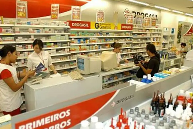 Drogasil: a rede pretende abrir seis lojas no Rio de Janeiro (.)