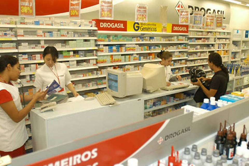 Vendas em farmácias crescem 13,37% até outubro