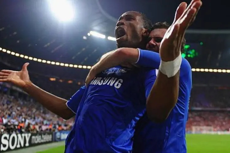 Vitória do Chelsea fez com que a taça chegasse pela primeira vez em Londres (Laurence Griffiths/Getty Images)