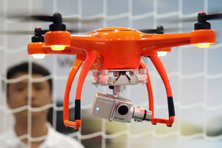 
	Drone vigia sala de aula: aparelho &eacute; capaz de avisar da presen&ccedil;a de estudantes que fazem armadilhas
 (Getty Images)