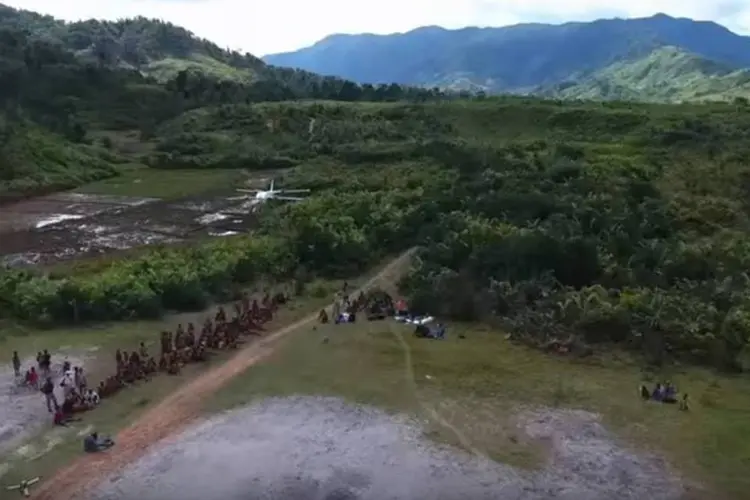 Drone: startup planeja usar a tecnologia em Papua-Nova Guiné, no Maláui, nas Filipinas e no Nepal (Reprodução/YouTube/Vayu)