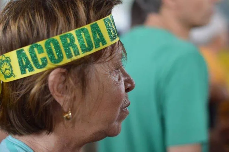 
	Cardozo enfatizou a import&acirc;ncia das manifesta&ccedil;&otilde;es em diferentes de cidades e afirmou que elas ocorreram &quot;dentro da ordem democr&aacute;tica e com o maior e absoluto respeito &agrave;s autoridades&quot;
 (Fabio Teixeira/ Exame.com)
