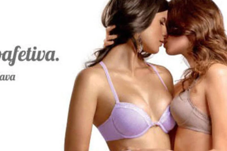 Campanha gay da Duoloren: as organizações homossexuais criticaram a lei por considerá-la uma violação da liberdade de expressão (Divulgação)