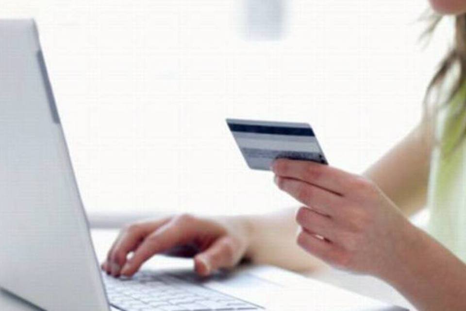 Calote em cartão de crédito chega a 27%