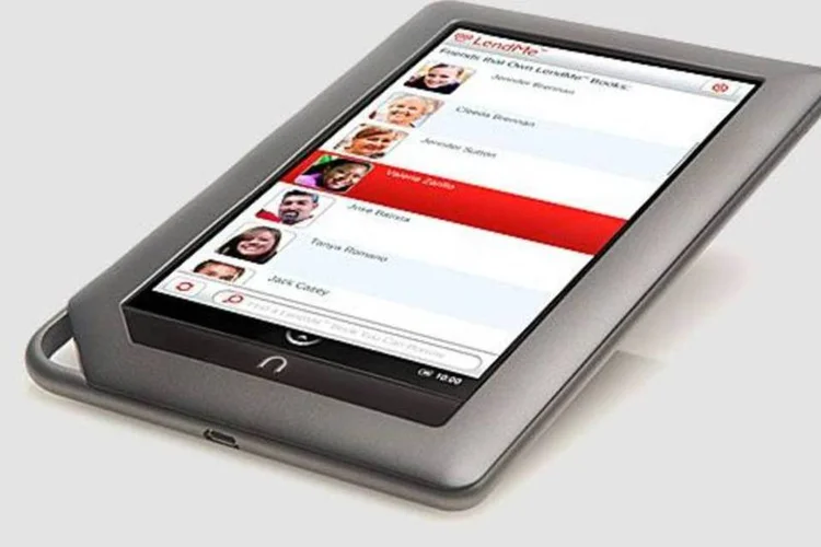 
	O Nook tem sido um produto popular nos EUA, ajudando a Barnes &amp; Noble a mitigar a queda nas livrarias f&iacute;sicas
 (Divulgação)