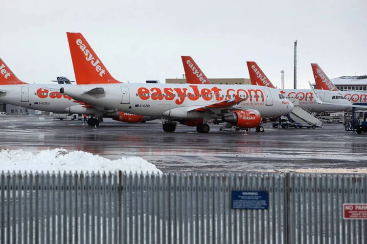 Aviões da easyJet em Luton, na Inglaterra (Oli Scarff/Staff/Getty Images)