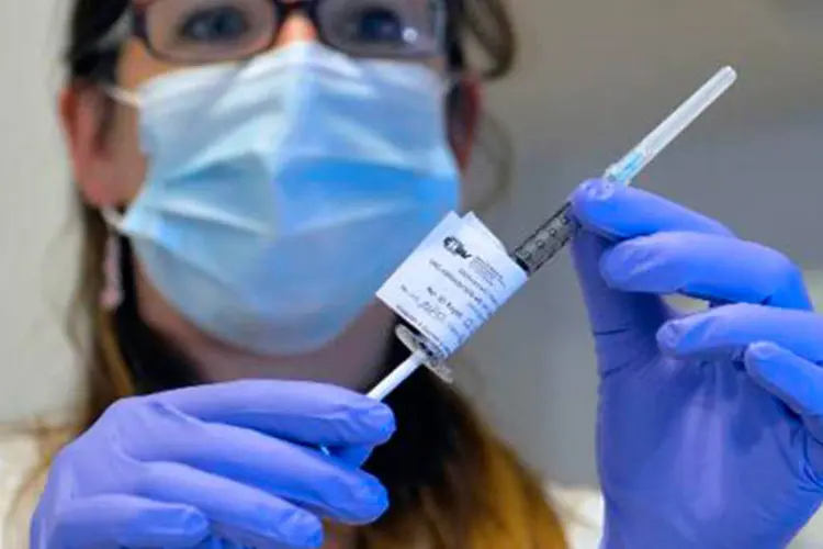 
	Teste de ebola: a descoberta pode ser o ponto de partida para o desenvolvimento de uma droga contra o Ebola
 (Richard Juilliart)