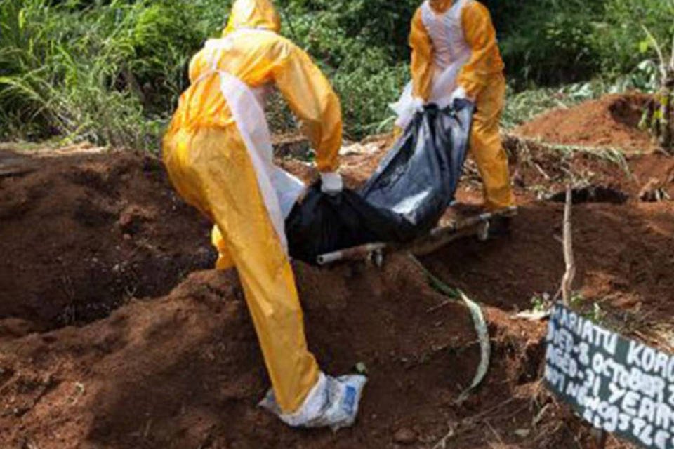 Taxa de crianças mortas por ebola exige atenção, diz OMS