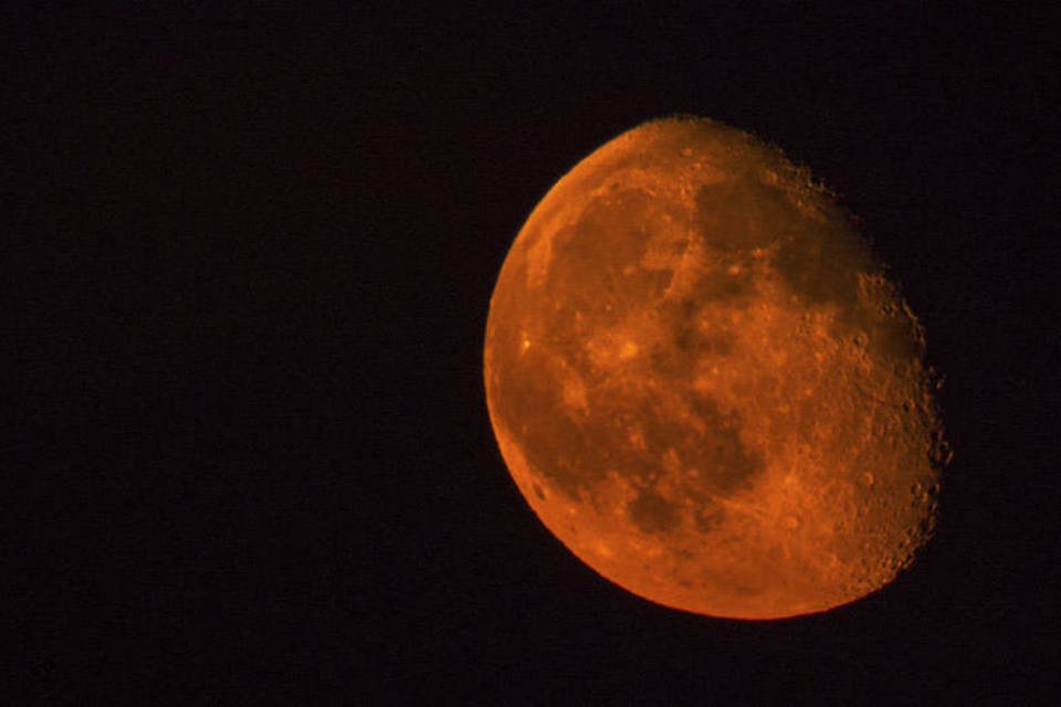 Aprenda a tirar fotos incríveis da Lua com fotógrafo da Nasa