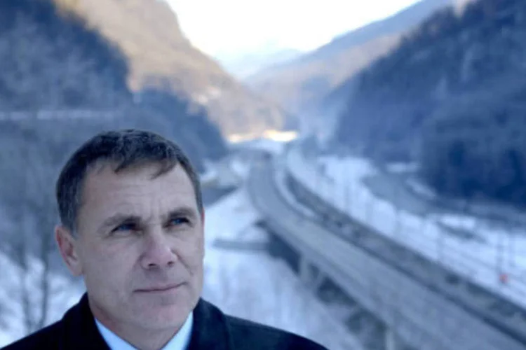 O ecologista russo Yevgueni Vitishko: Vitishko deixou de comer no sábado, na prisão onde deve cumprir 15 dias de detenção administrativa (AFP/Getty Images)