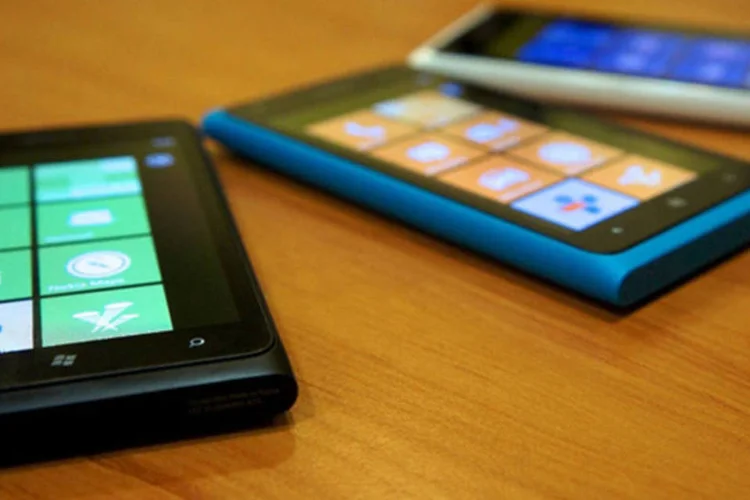 
	Not&iacute;cia do acordo chega apenas uma semana depois de o grupo espanhol ter anunciado que vai priorizar as vendas de aparelhos com o sistema Windows Phone
 (vernieman/Photopin.com cc 2.0)