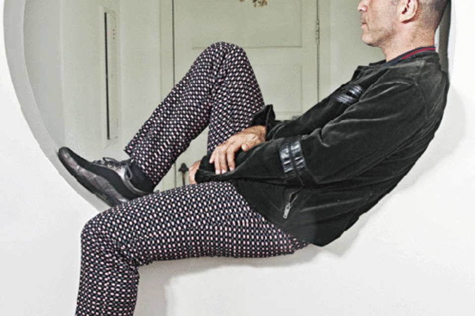Edgar Scandurra abre o closet para falar de sua moda