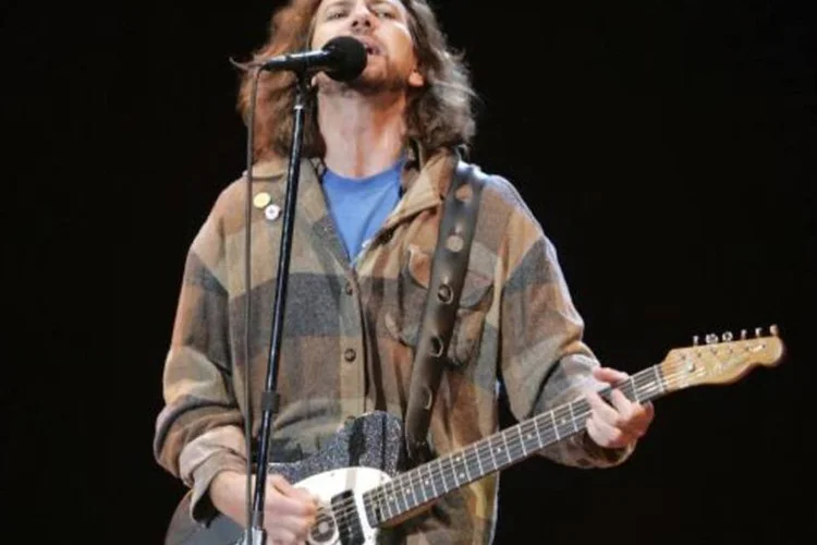 Produzido a partir de mais de 1,2 mil horas de imagens raras e inéditas coletadas diretamente do baú da banda, "Pearl Jam Twenty" abre recontando a história da cena musical de Seattle (Jo Hale/Getty Images)