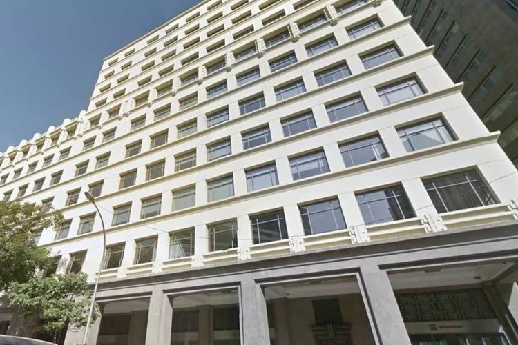Edifício Castelo: aviso prévio para rescisão de contrato de aluguel é de seis meses, portanto Petrobras deve deixar prédio em fevereiro (Reprodução/Google Maps)