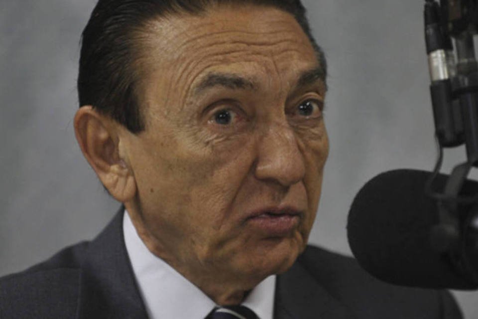 Edison Lobão diz que Dilma o quer de volta ao Senado