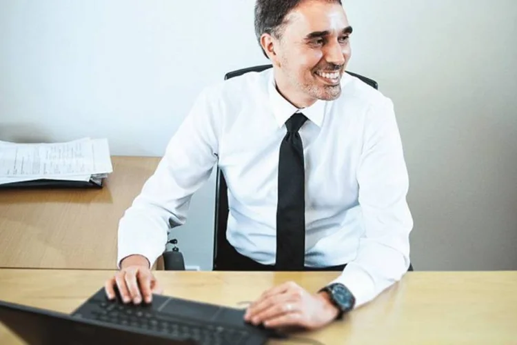 Sergio Mattos, do Grupo Richers: timidez sob controle  (Marcelo Corrêa)