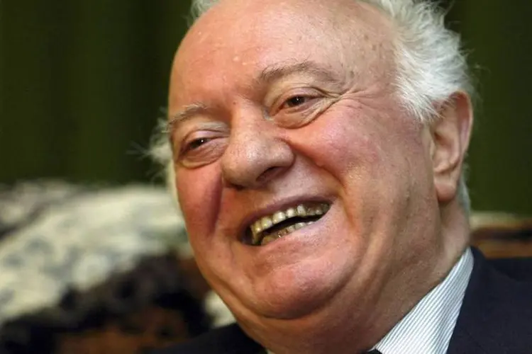 Eduard Shevardnadze: ele governou a Geórgia nos primeiros anos turbulentos da independência até ser deposto após protestos de rua (David Mdzinarishvili/Reuters)