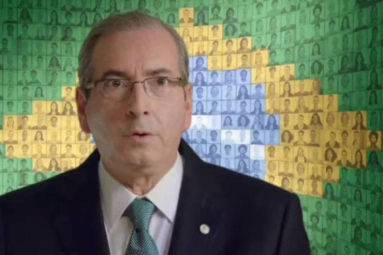 
	O presidente da C&acirc;mara dos Deputados, Eduardo Cunha (PMDB-RJ), durante pronunciamento
 (Reprodução/Youtube)