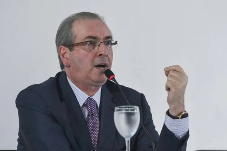 Em entrevista à imprensa, o presidente afastado da Câmara, Eduardo Cunha, reafirma que não vai renunciar ao cargo (José Cruz/ABr)
