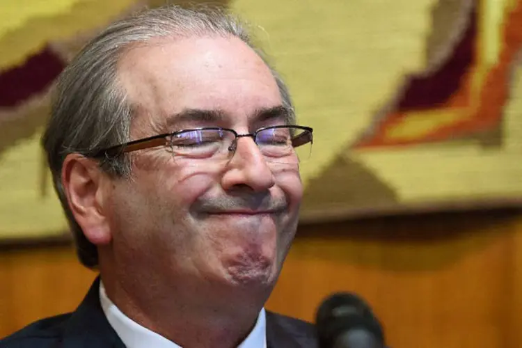 
	Eduardo Cunha: peemedebista j&aacute; &eacute; apontado como benefici&aacute;rio direto do esquema de corrup&ccedil;&atilde;o instalado na Diretoria Internacional da Petrobras, na cota do PMDB no esquema
 (Evaristo Sá / AFP)