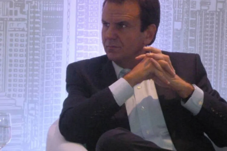 
	Eduardo Paes, prefeito do Rio de Janeiro: ao ser perguntado sobre como a prefeitura responderia &agrave;s pessoas que foram &agrave;s ruas cobrar mudan&ccedil;as, Paes se limitou a dizer que o movimento &eacute; nacional.
 (Amanda Previdelli/EXAME.com)