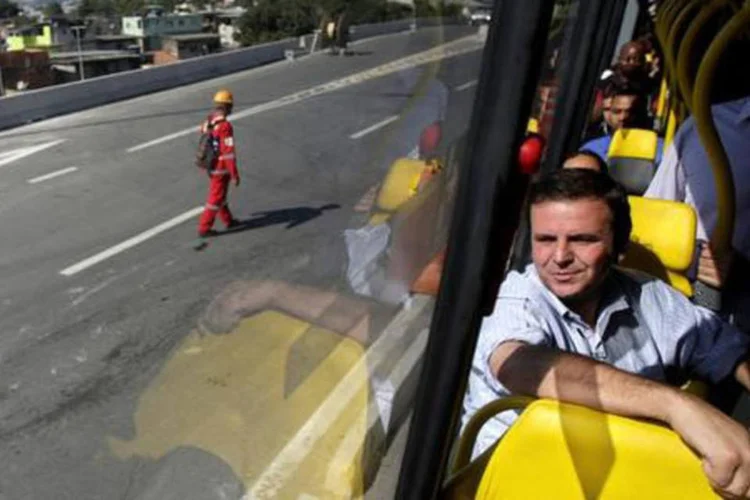 
	Eduardo Paes: &quot;&Agrave; medida em que as informa&ccedil;&otilde;es forem chegando, a popula&ccedil;&atilde;o vai compreender a grandeza dos Jogos Ol&iacute;mpicos&quot;
 (Ricardo Moraes / Reuters)