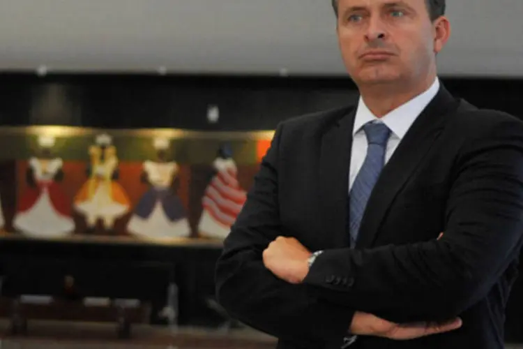 
	Governador de Pernambuco, Eduardo Campos: em conversa com internautas, pr&eacute;-candidato afirmou estar preocupado com a situa&ccedil;&atilde;o da Petrobras
 (Antônio Cruz/ABr)