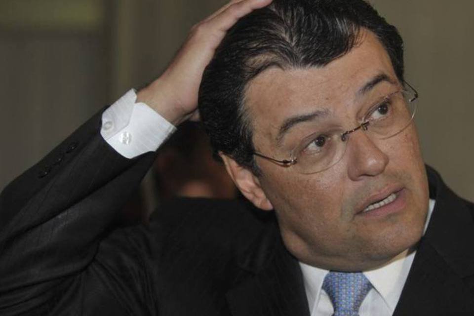 Cortes não afetam investimentos do MME, afirma Eduardo Braga