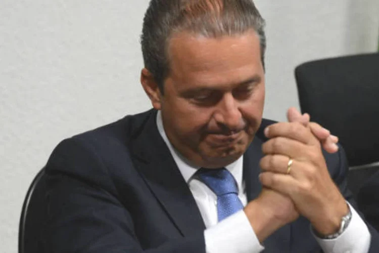 Eduardo Campos: de acordo com os deputados, com a possível candidatura de Campos à Presidência da República, os textos publicados no "Diário Oficial", que "o enaltecem e estampam sua foto na maioria das suas edições, podem promover seu nome".  (Fabio Rodrigues Pozzebom/ABr)