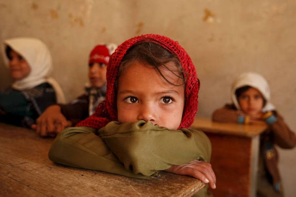 Quase 16 milhões de meninas nunca irão à escola, diz Unesco