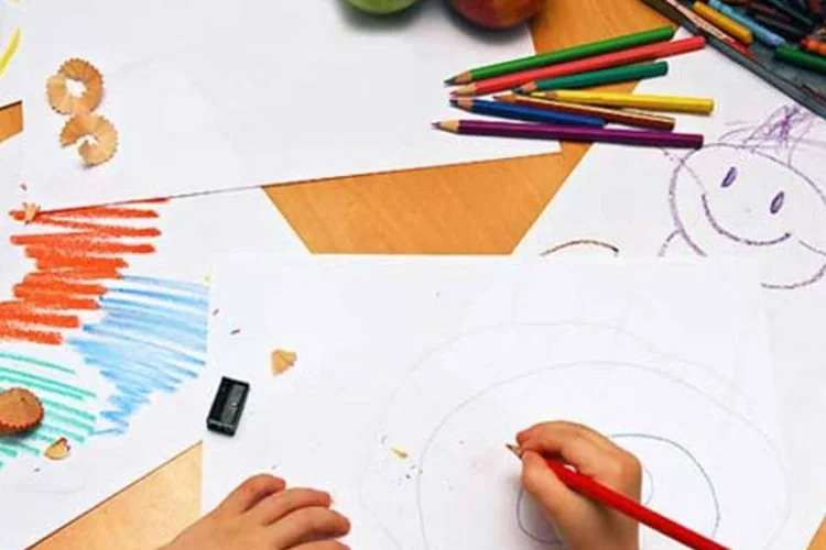 Esmiuçado em 10 diretrizes e 20 metas, o plano prevê a oferta de educação infantil para 50% da população de até 3 anos (Stock Exchange/Divulgação)