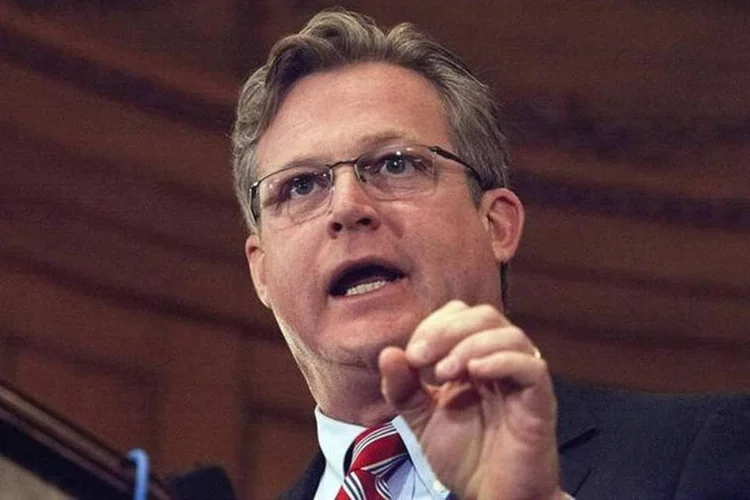 Edward Kennedy Jr. discursa: corrida ao Senado estadual não transcorreu sem polêmicas (Michelle McLoughlin/Reuters)