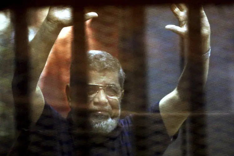 
	Presidente deposto do Egito, Mohamed Mursi: No dia 16 de maio, depois de eleito democraticamente, em 2012 o pol&iacute;tico foi condenado &agrave; pena capital
 (Mohamed Abd El Ghany/Reuters)