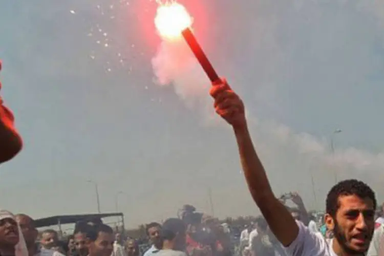 Protesto no Egito: manifestantes querem que os militares deixem o poder imediatamente (Khaled Desouki/AFP/Arquivo)