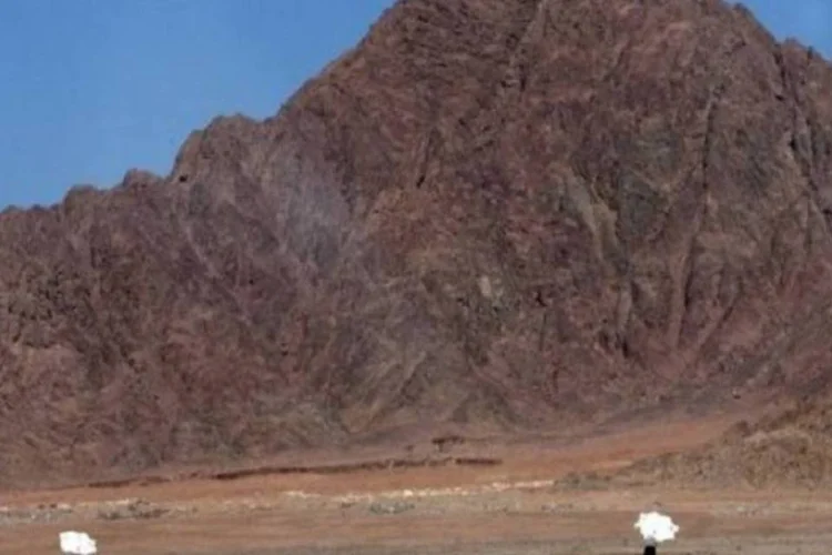 Beduínos egípcios sequestraram neste domingo duas turistas adolescentes brasileiras na Península do Sinai, no terceiro caso desse tipo envolvendo turistas em 2012 na região. (AFP)
